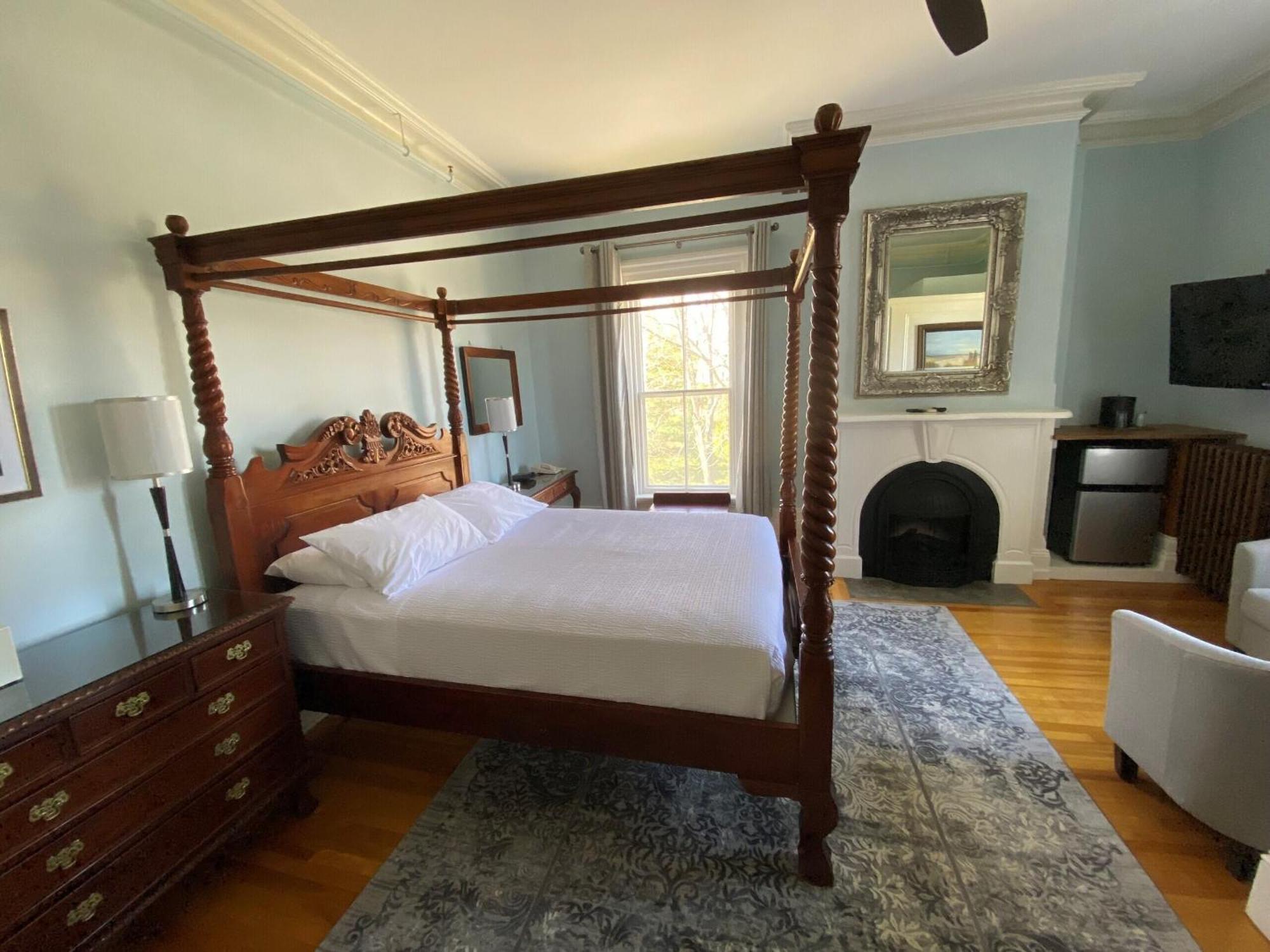Blomidon Inn Wolfville Exteriör bild